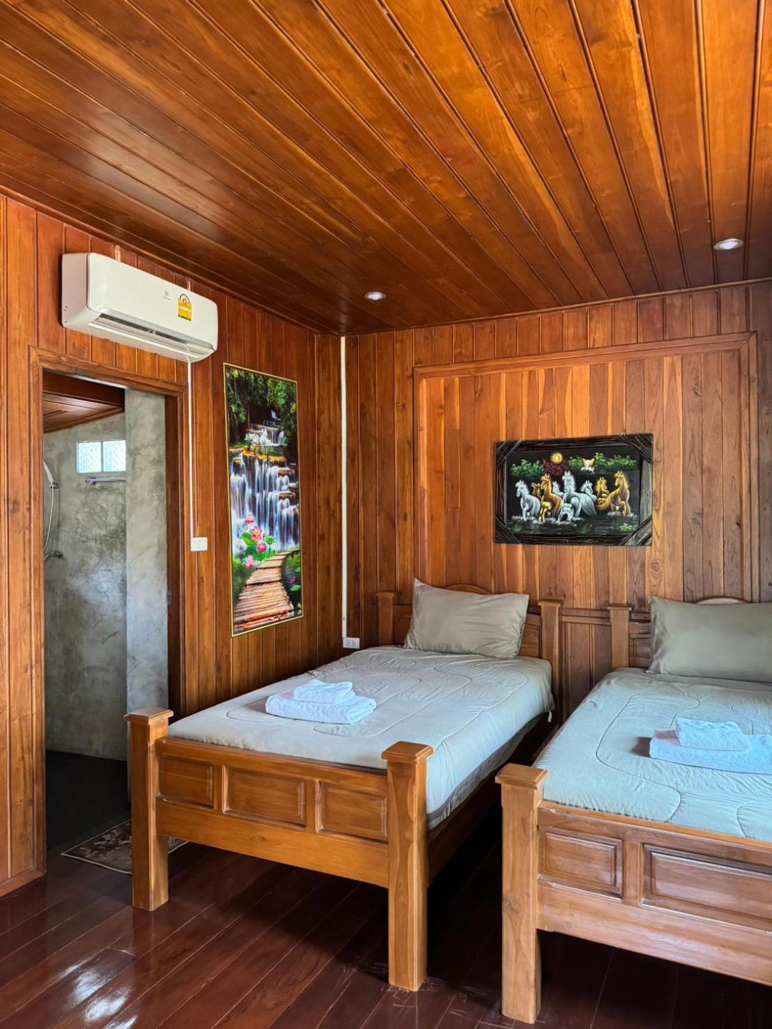 Denchai City Resort เด่นชัยซิตี้ รีสอร์ท Phrae Εξωτερικό φωτογραφία
