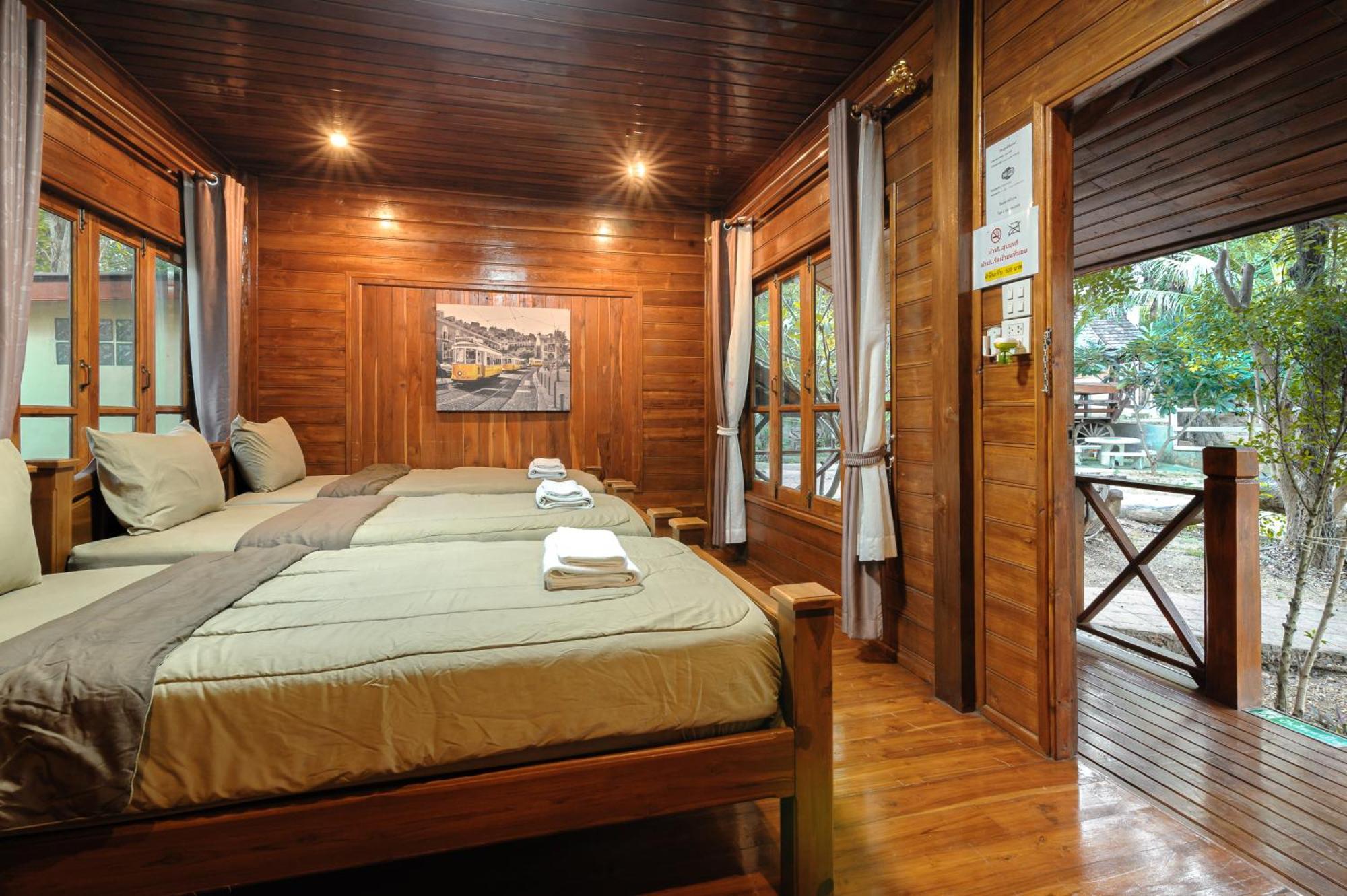 Denchai City Resort เด่นชัยซิตี้ รีสอร์ท Phrae Εξωτερικό φωτογραφία